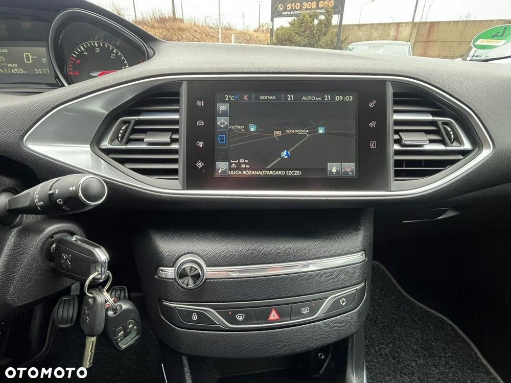Peugeot 308 HDi FAP 150 Allure - 32