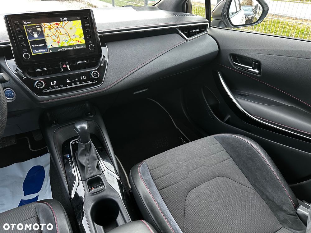 Toyota Corolla 1.8 Hybrid GR Sport - 28