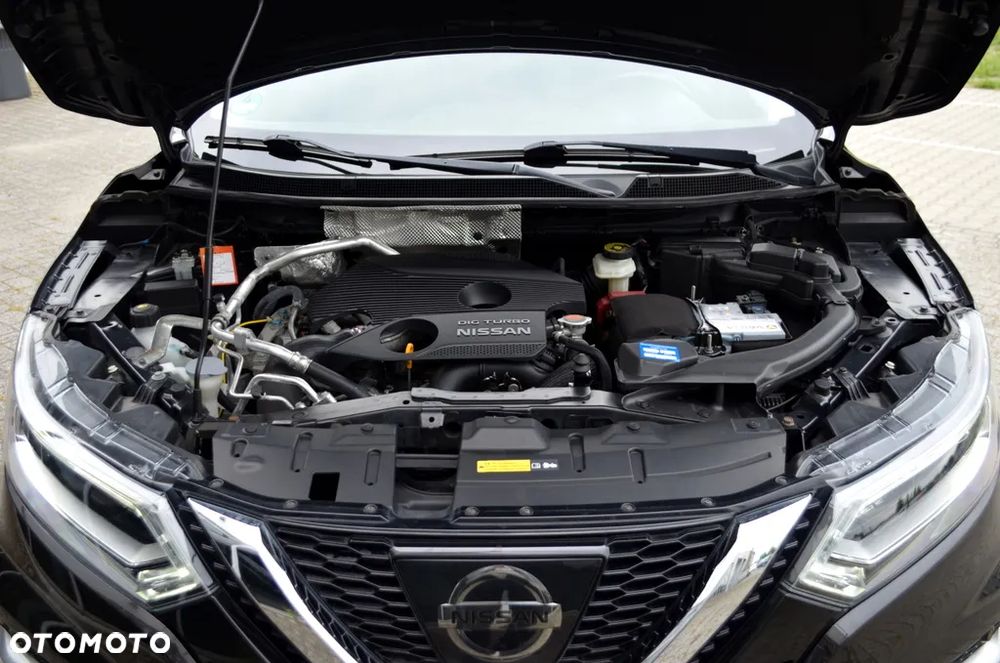 Nissan Qashqai 1.6 DIG-T N-Connecta - 30
