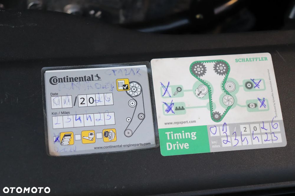 Volkswagen Golf 2.0 TDI (BlueMotion Technology) Highline - 34