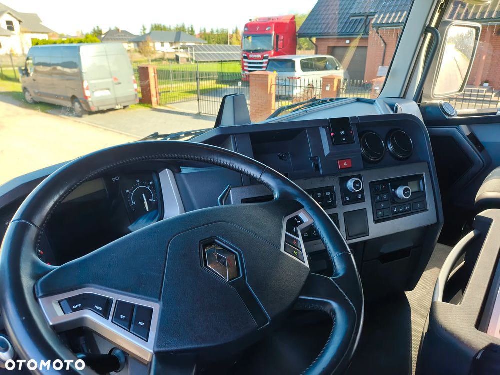 Renault GAMA T 460 - 16