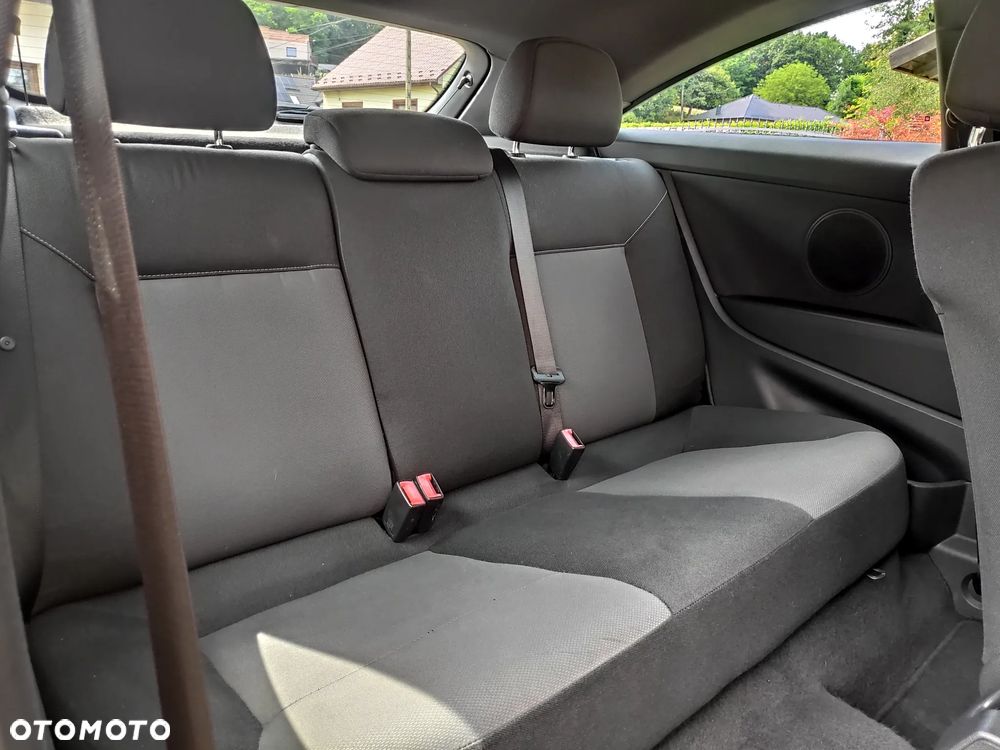 Opel Astra - 14
