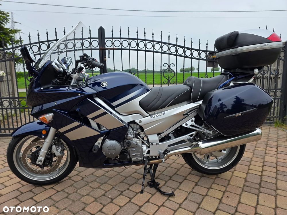 Yamaha FJR - 4