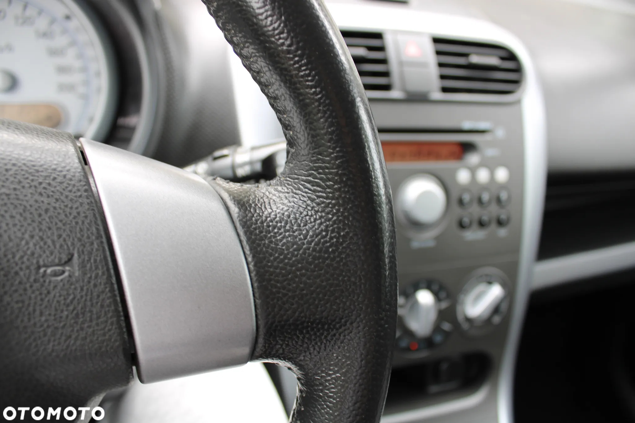 Suzuki Splash 1.0 Club - 31