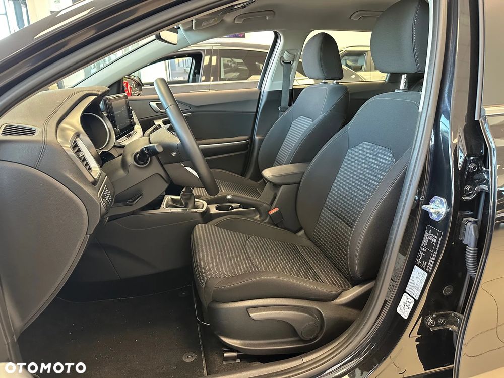 Kia Ceed 1.0 T-GDI M - 10