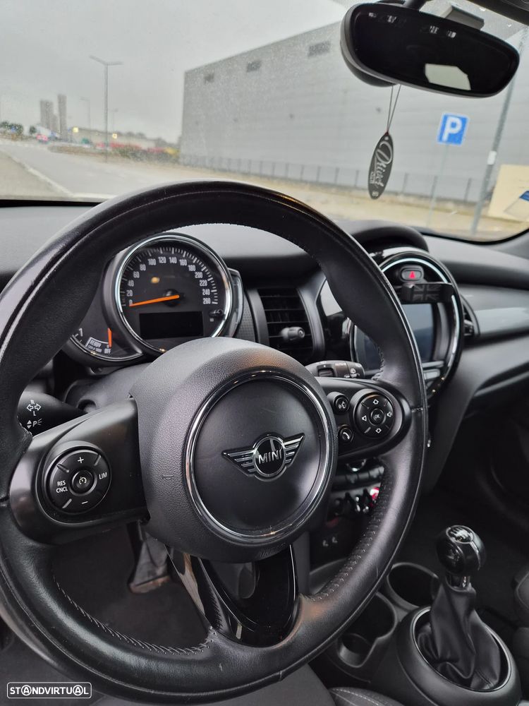 MINI 5 Portas Cooper D - 7