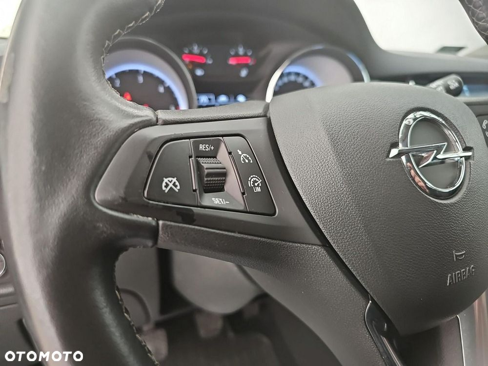 Opel Astra - 22