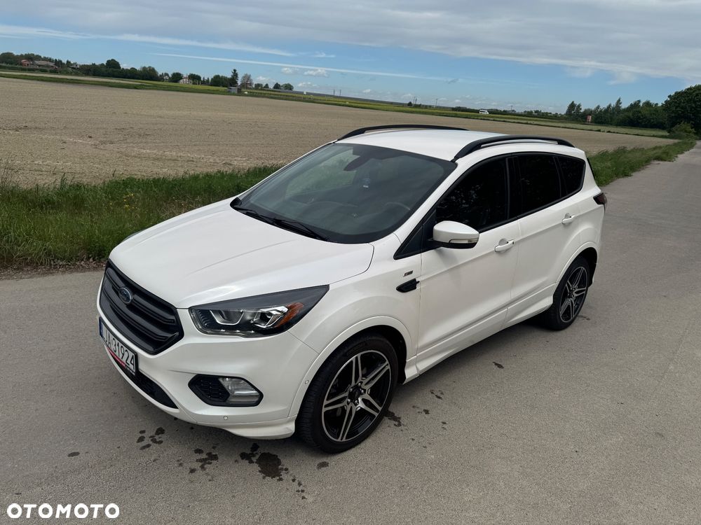 Ford Kuga 2.0 TDCi 2x4 ST-Line - 9