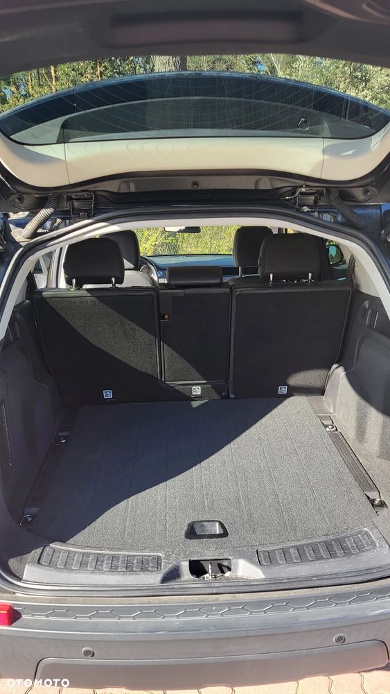 Land Rover Discovery Sport 2.0 Si4 SE - 12