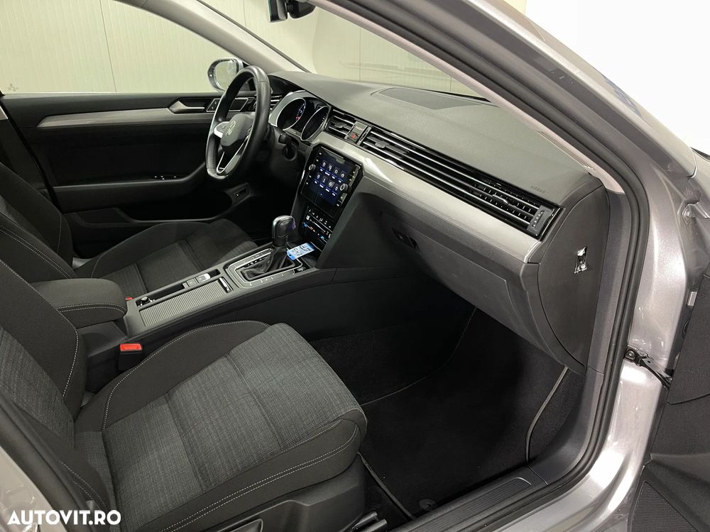 Volkswagen Passat 1.5 TSI ACT DSG Comfortline - 10