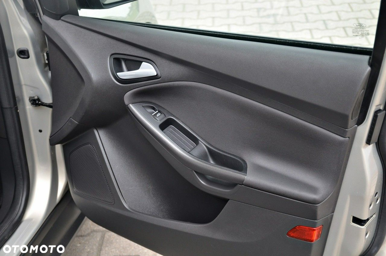 Ford Focus - 22