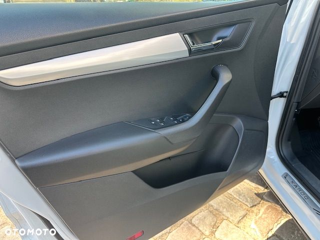 Skoda Karoq 1.6 TDI SCR Ambition - 31