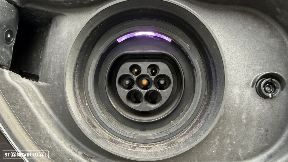 Volvo V60 2.0 T8 AWD TE Momentum - 33