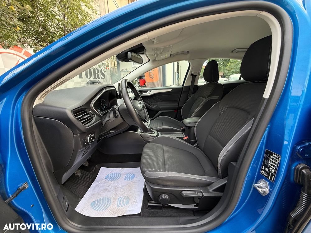 Ford Focus 1.5 EcoBlue Start-Stopp-System TITANIUM DESIGN - 17