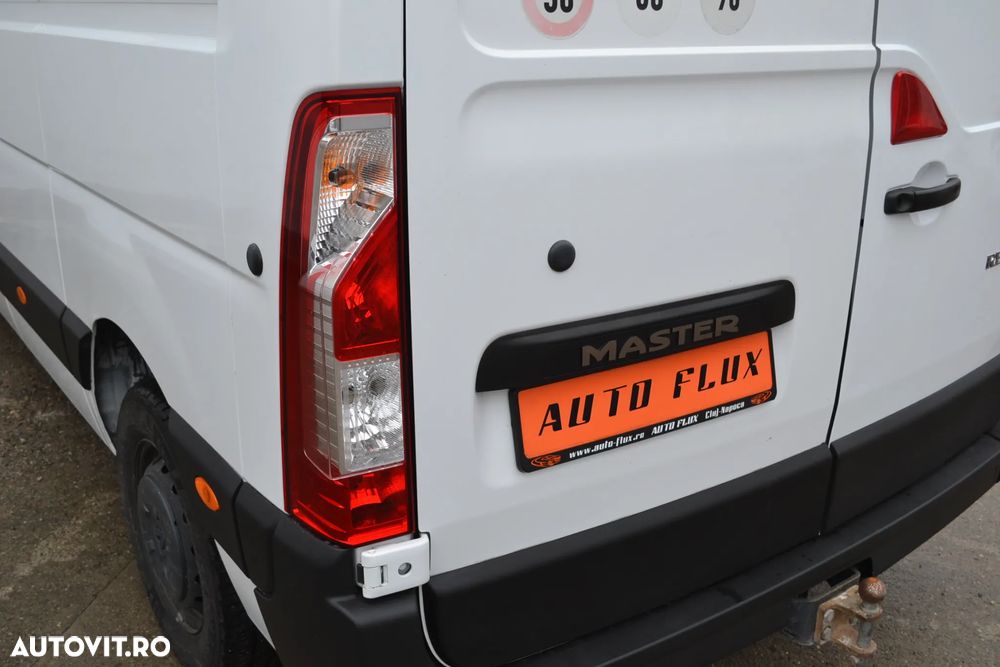 Renault Master DOKA 7 LOCURI - 32