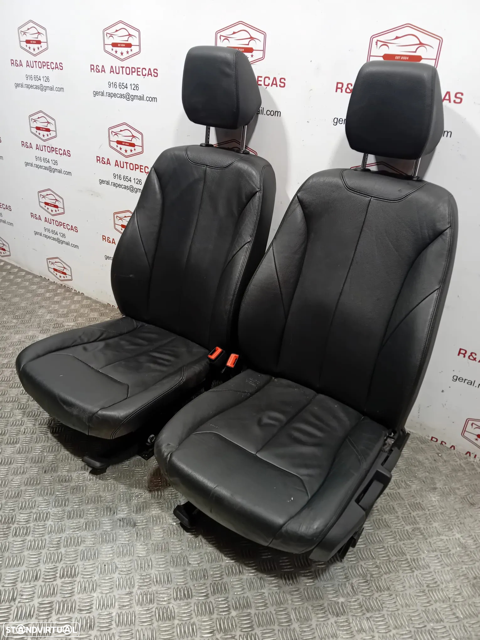 Conjunto de Bancos BMW F20 em Pele Original - 8