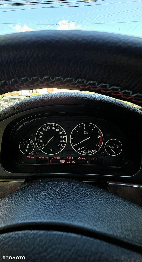 BMW Seria 5 - 18