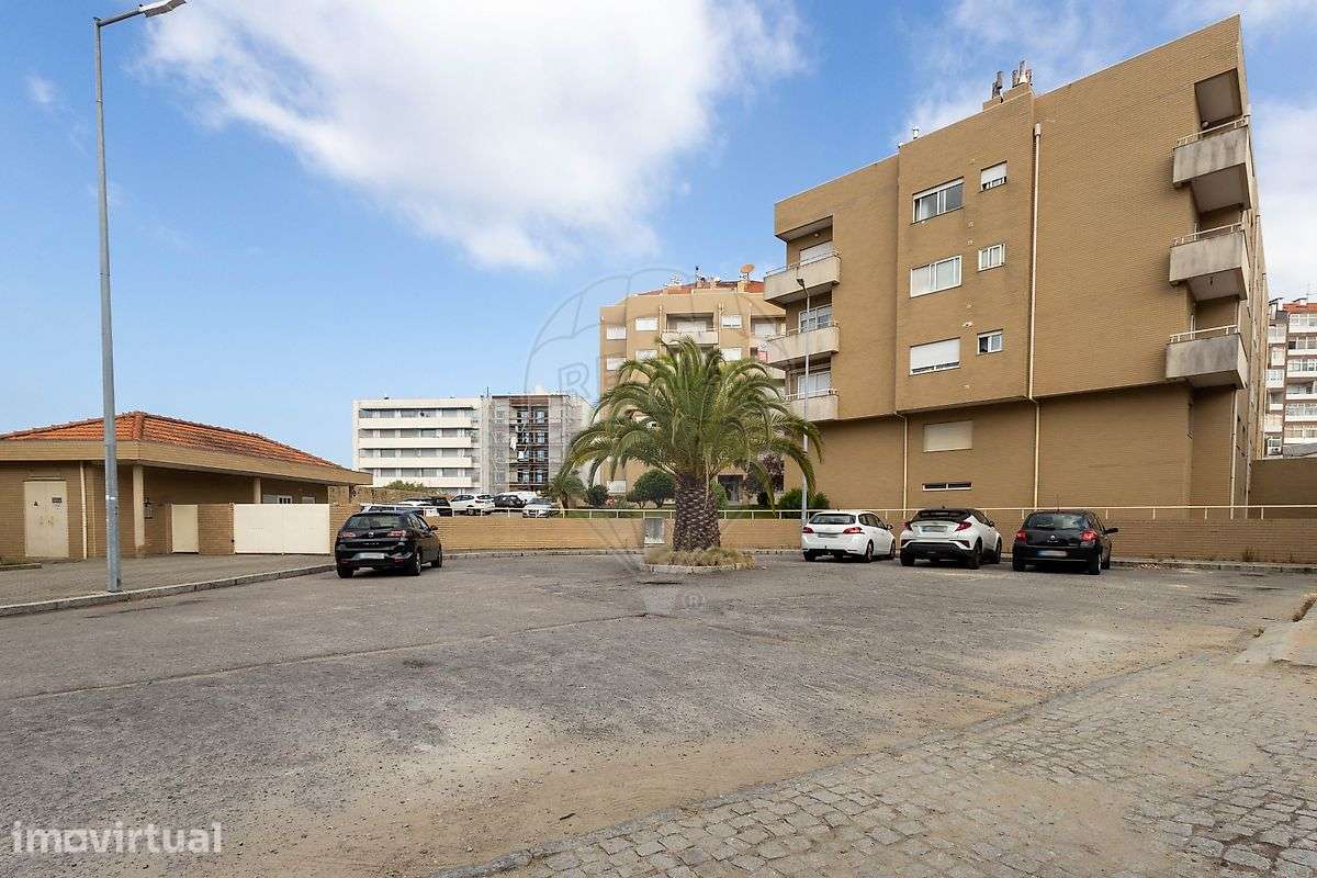 Apartamento T1 para arrendamento - Grande imagem: 2/26
