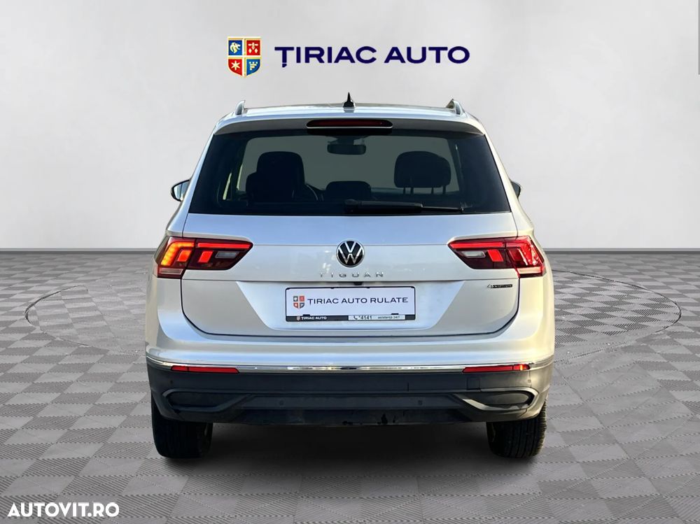 Volkswagen Tiguan - 5