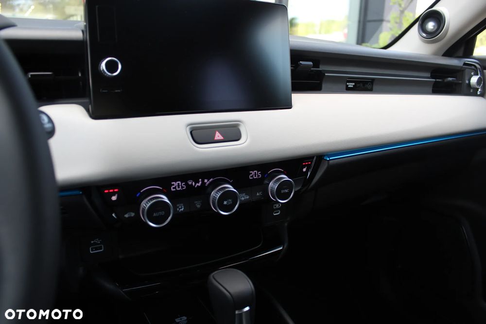 Honda HR-V 1.5 i-MMD Advance Style CVT - 23