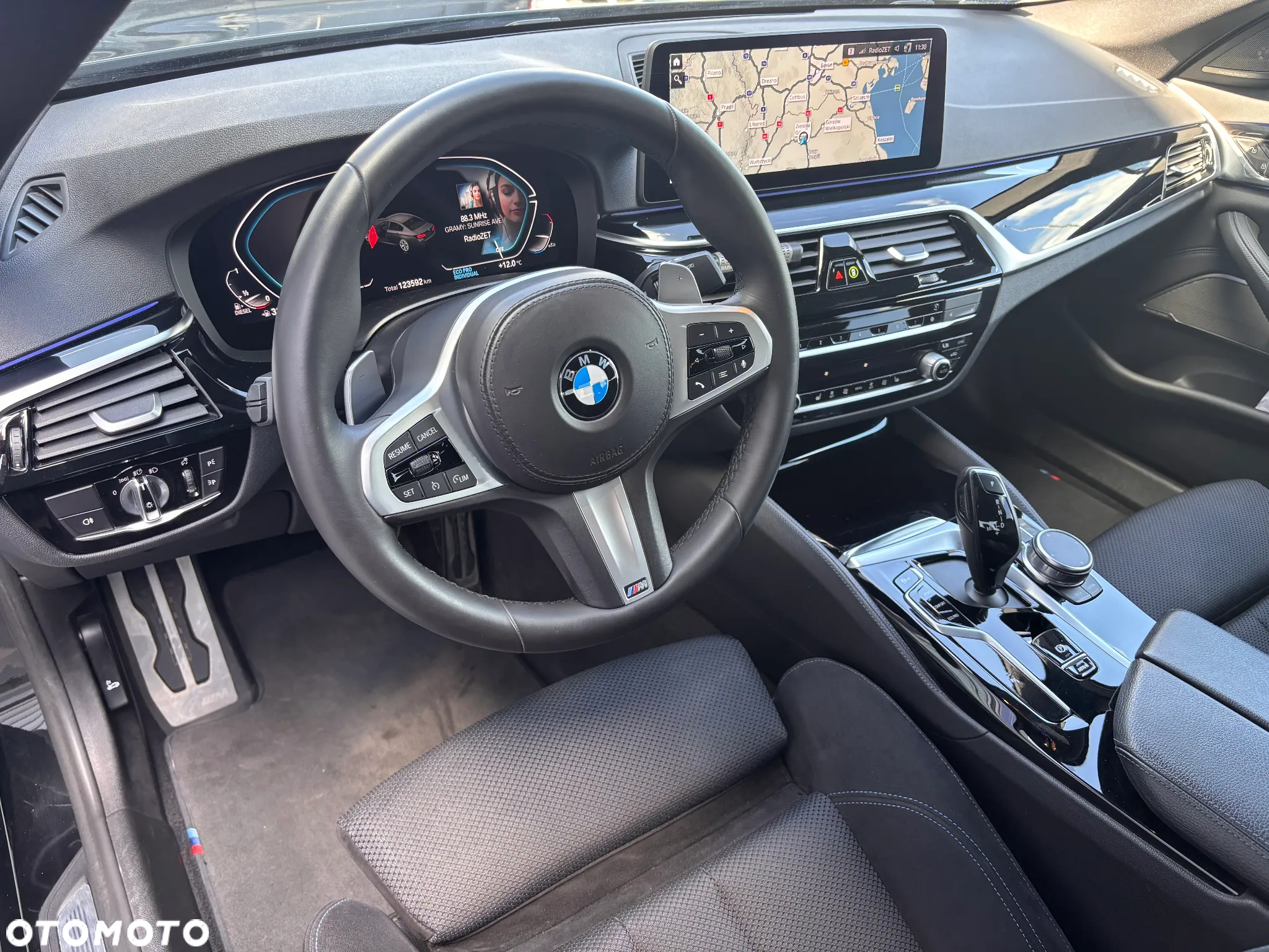 BMW Seria 5 520d xDrive M Sport sport - 13