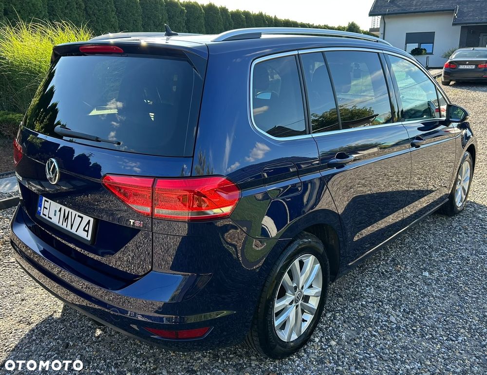 Volkswagen Touran - 5