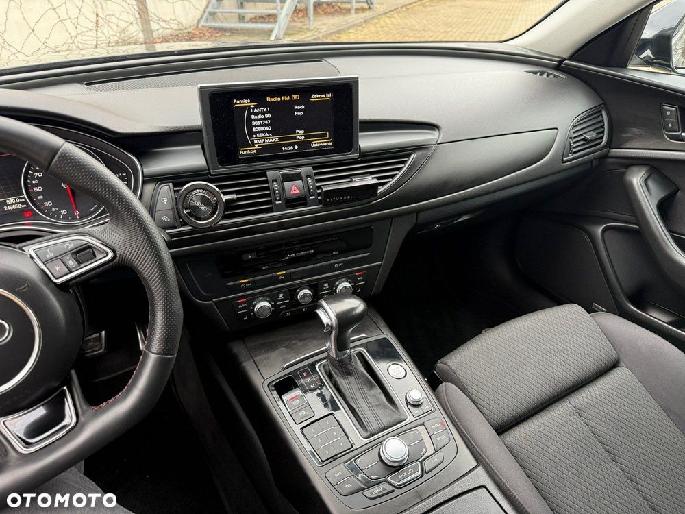 Audi A6 Avant 2.0 TDI Ultra S tronic - 25
