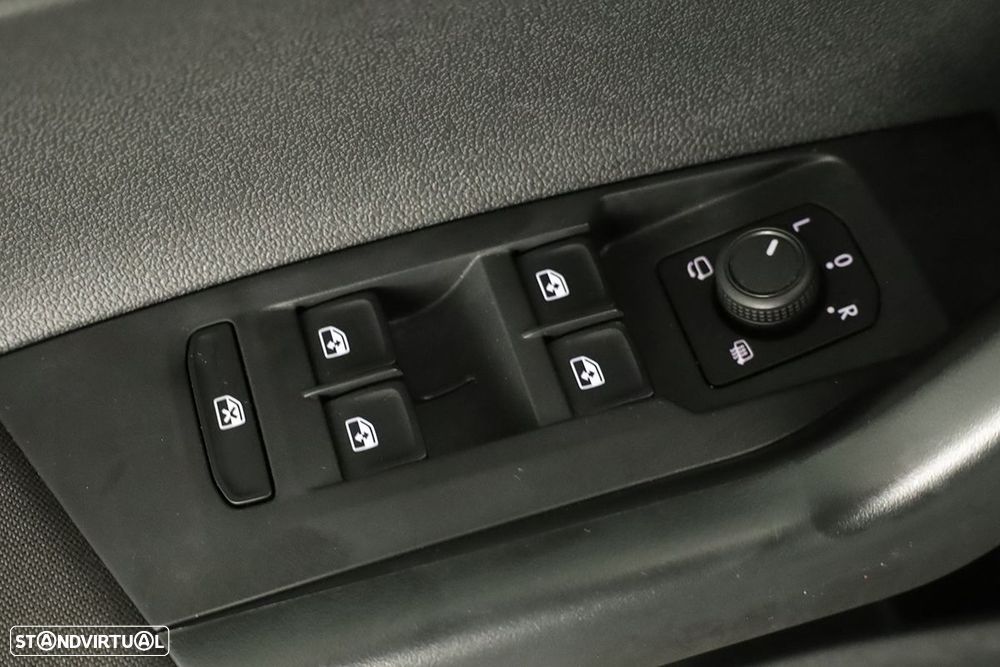 VW Taigo 1.0 TSI Urban - 19