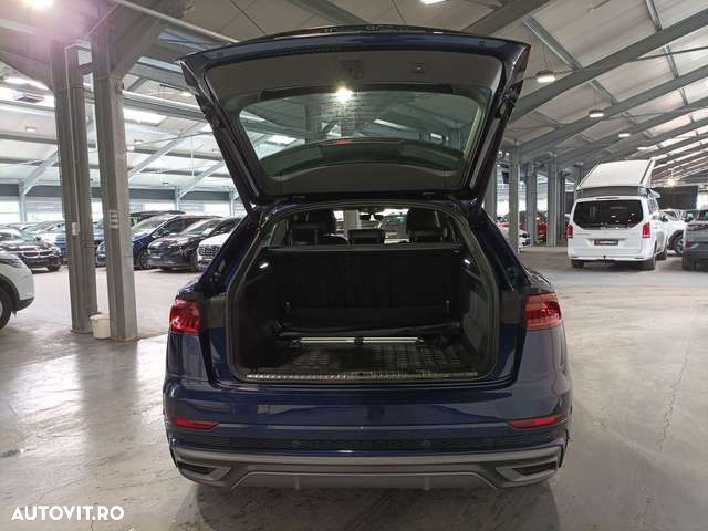 Audi Q8 - 6