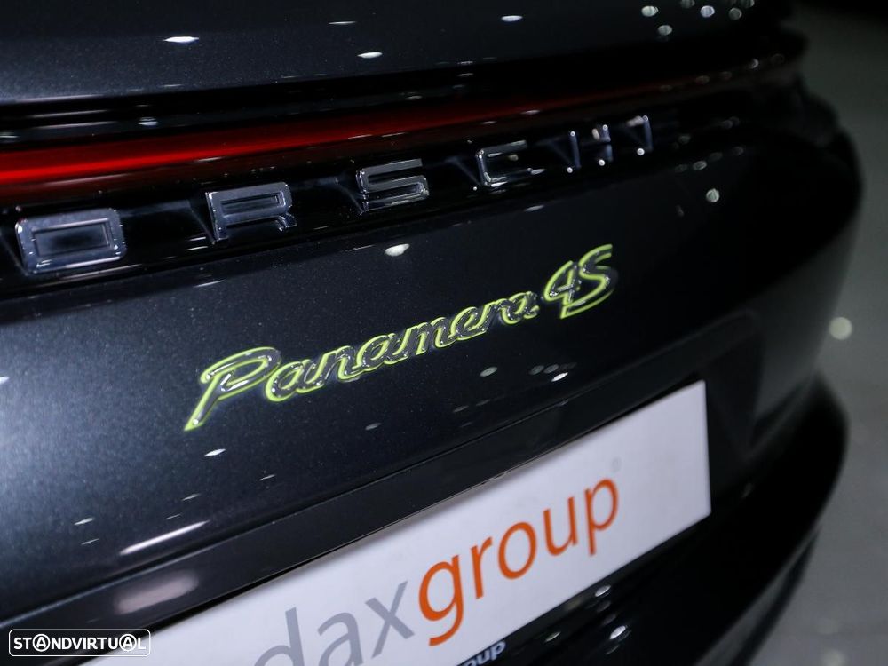 Porsche Panamera Sport Turismo 4S E-Hybrid - 7