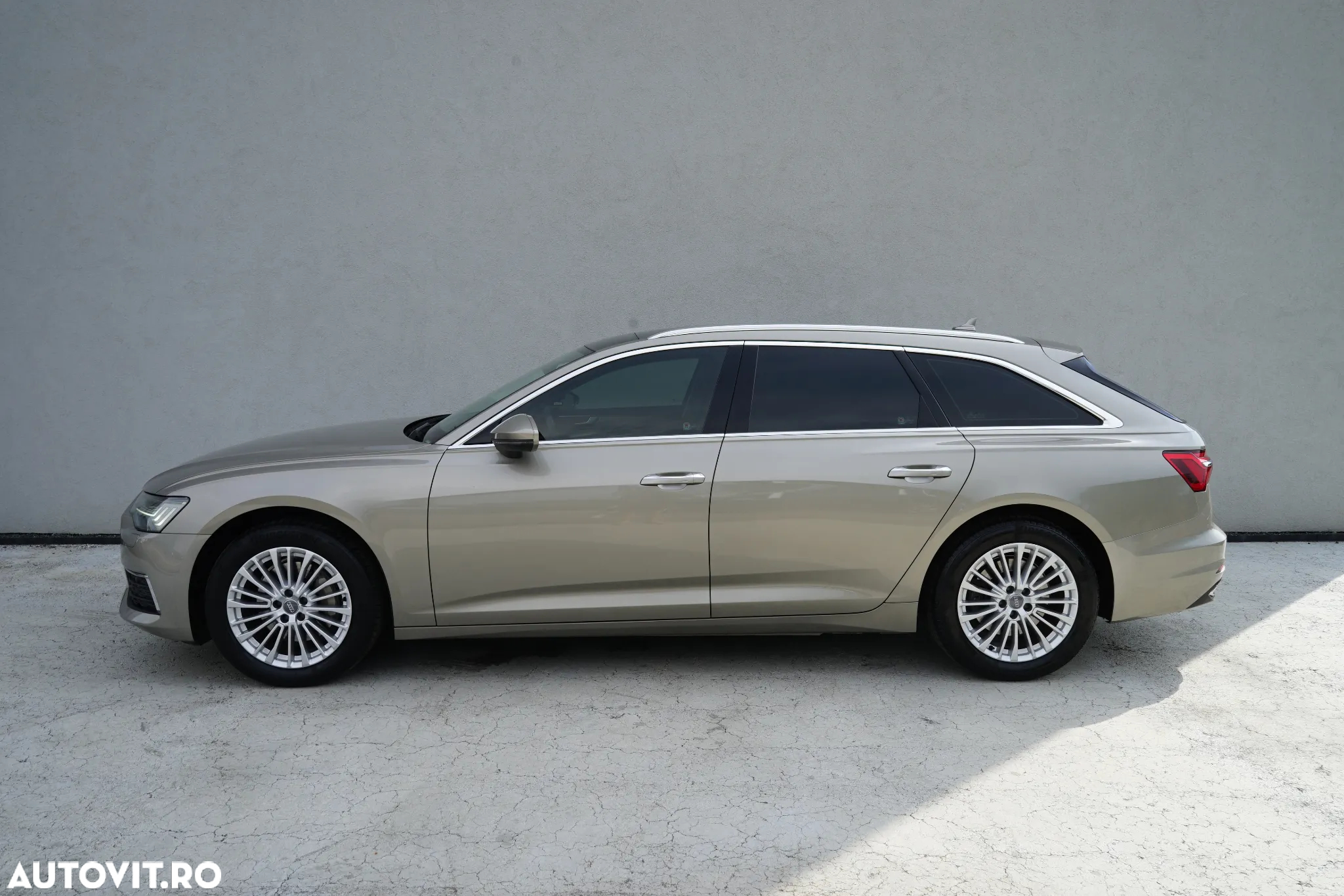 Audi A6 Avant 2.0 45 TFSI S tronic Design - 3