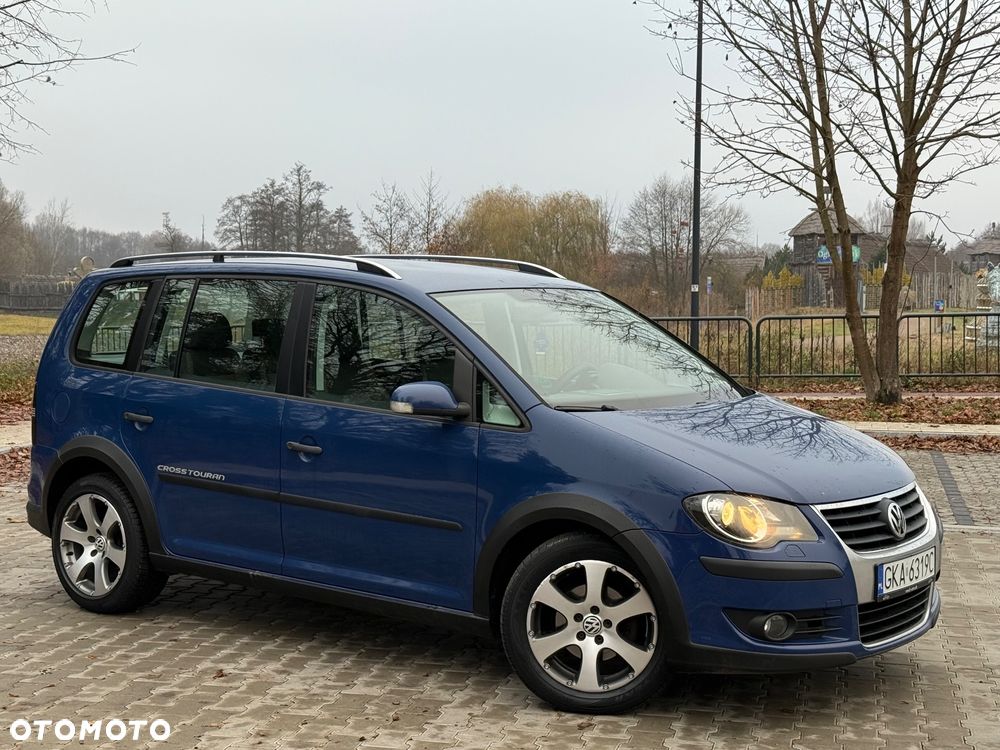 Volkswagen Touran 2.0 TDI DPF DSG Freestyle - 7