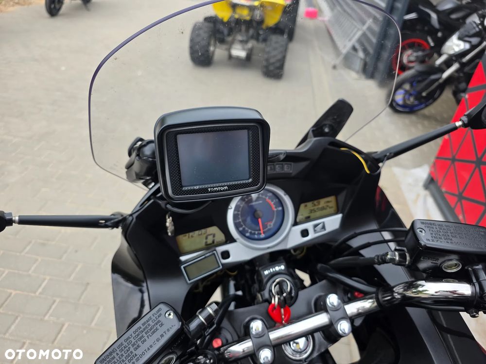 Honda CBF - 18