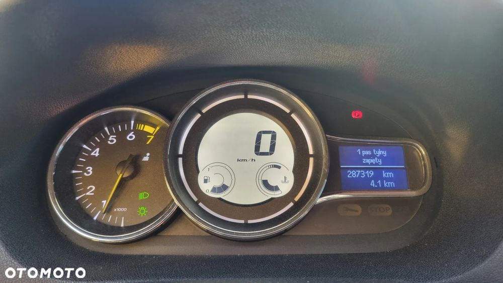 Renault Megane 1.6 16V Limited - 8