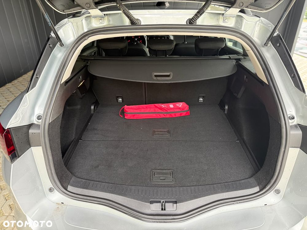 Renault Megane 1.3 TCe FAP Equilibre - 8
