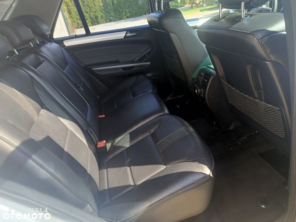 Mercedes-Benz ML - 9