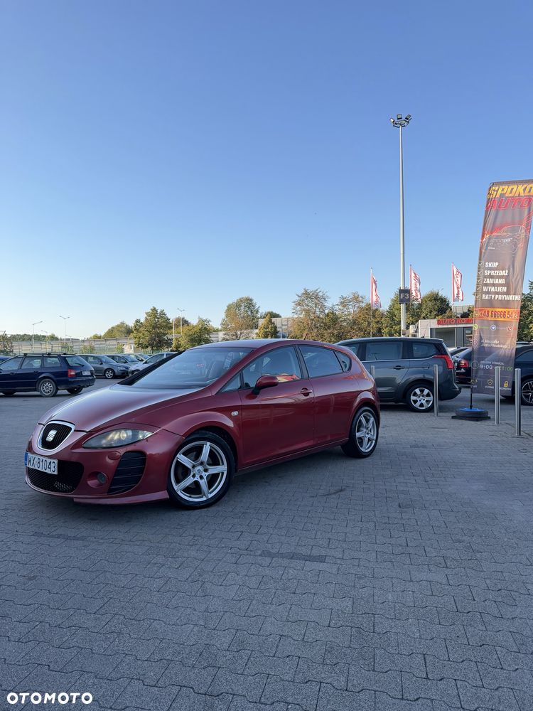 Seat Leon 2010 photo 3