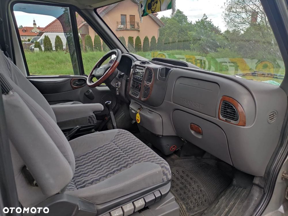 Ford Transit - 8