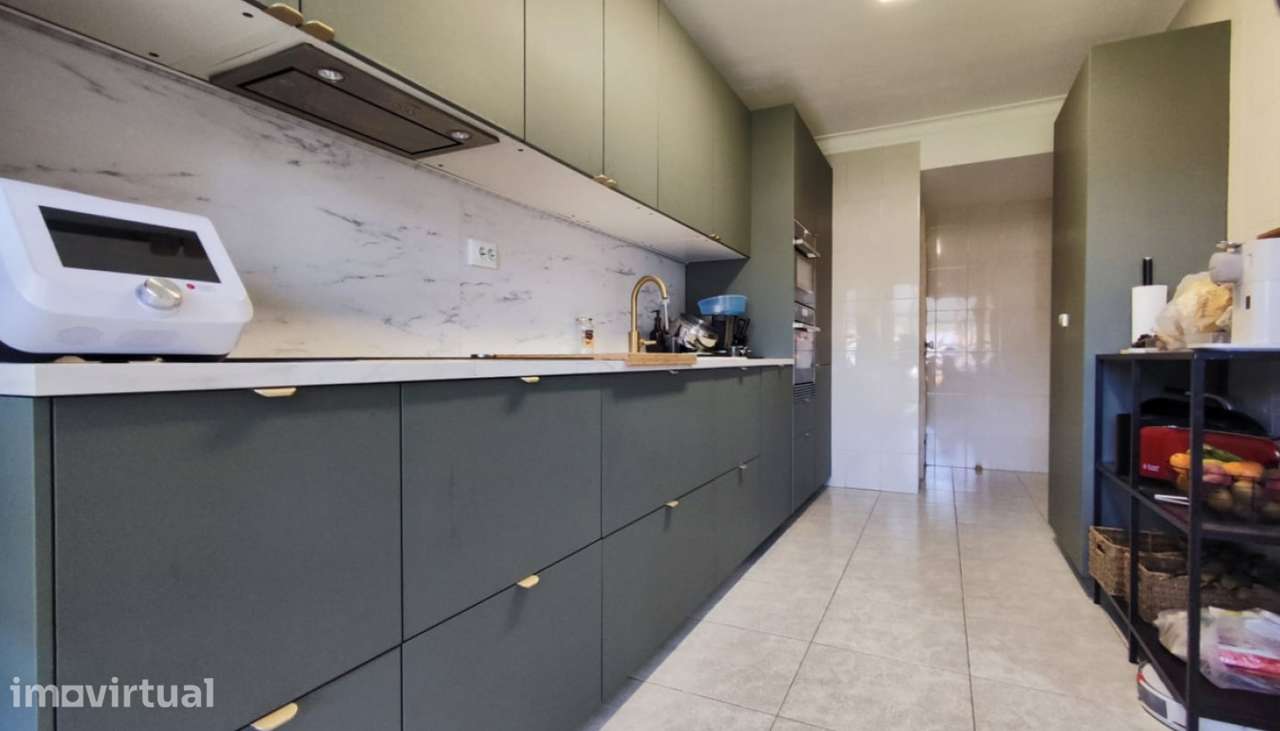 Venda de Apartamento T3, zona mais procurada, Santa Maria Maior, Viana - Grande imagem: 5/28