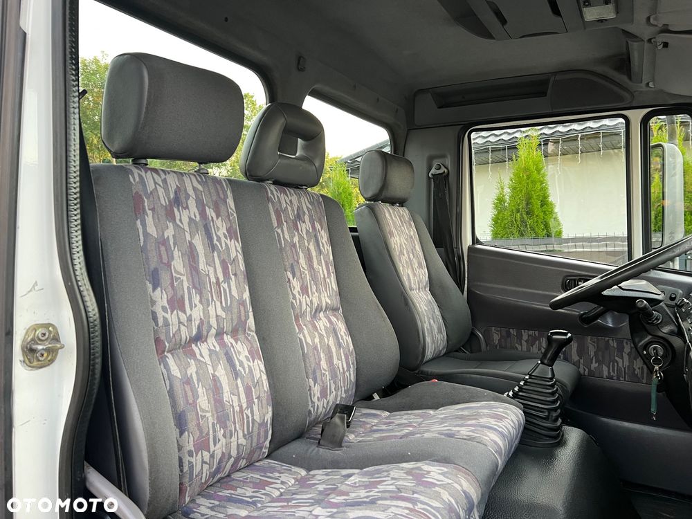 Nissan Atleon - 30