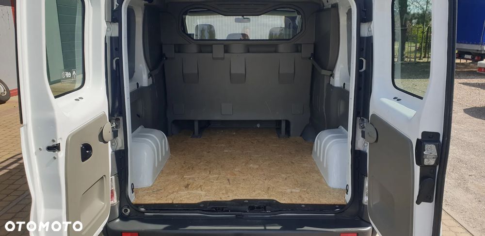 Renault Trafic - 9