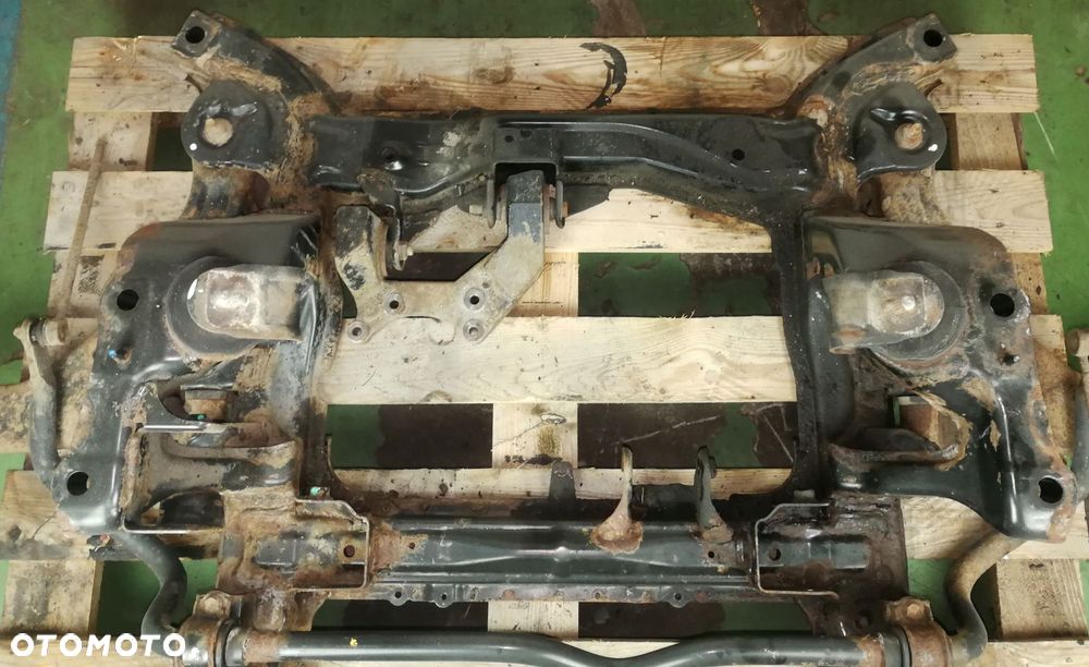 zawieszenie sanki belka przód wahacz trawers SUZUKI GRAND VITARA II 5d 05- - 3