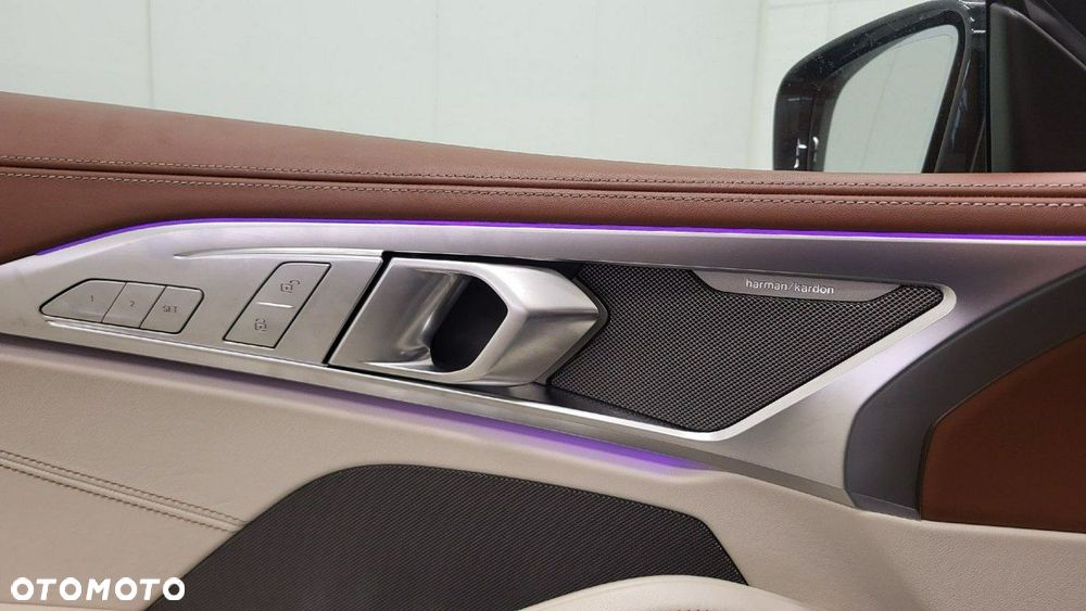 BMW Seria 8 840d xDrive mHEV - 12