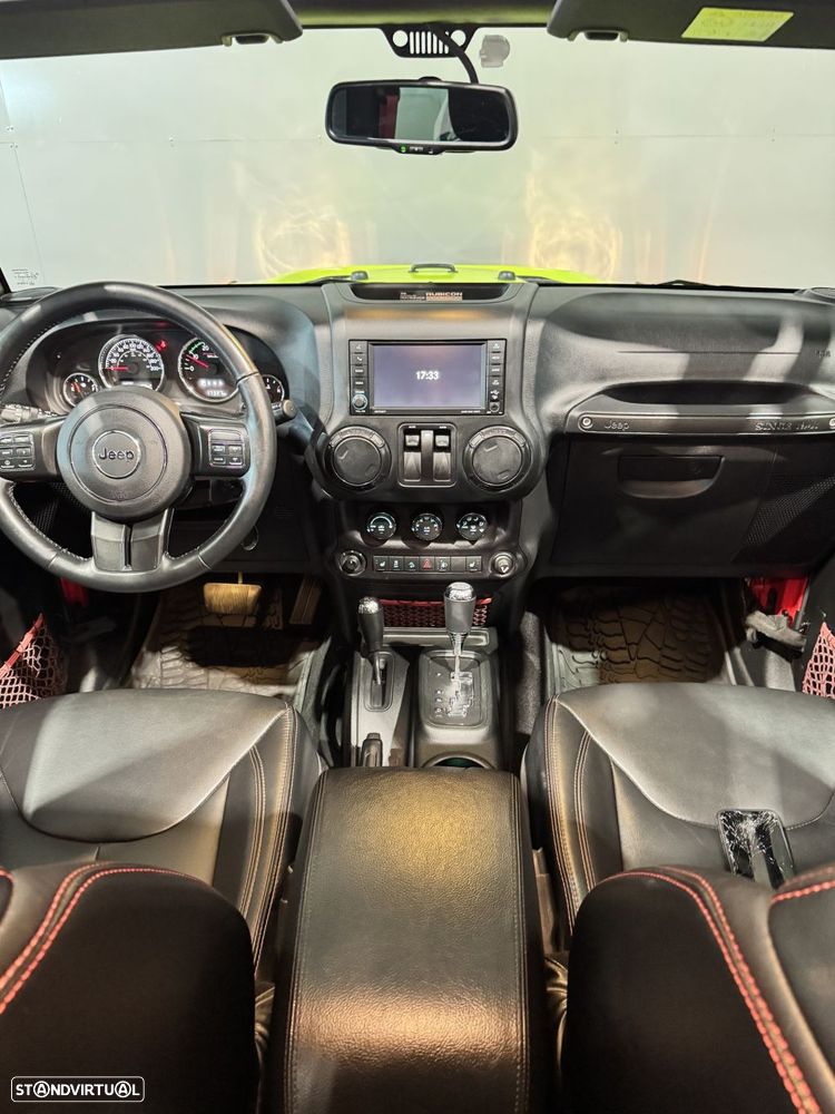 Jeep Wrangler - 26