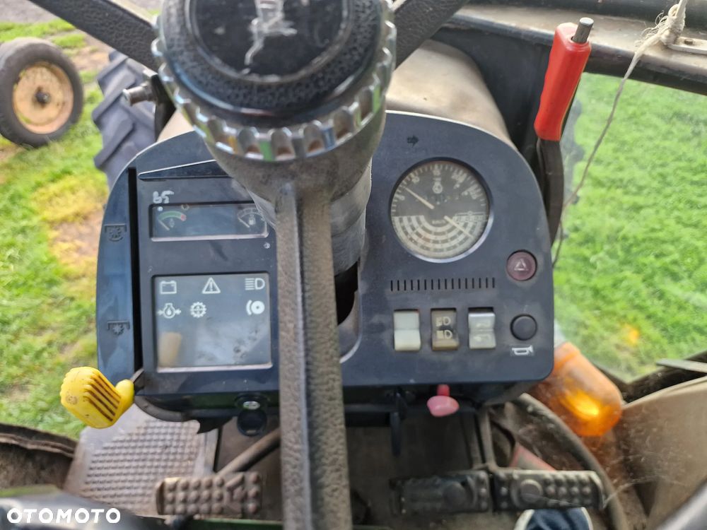 John Deere 3040 - 10