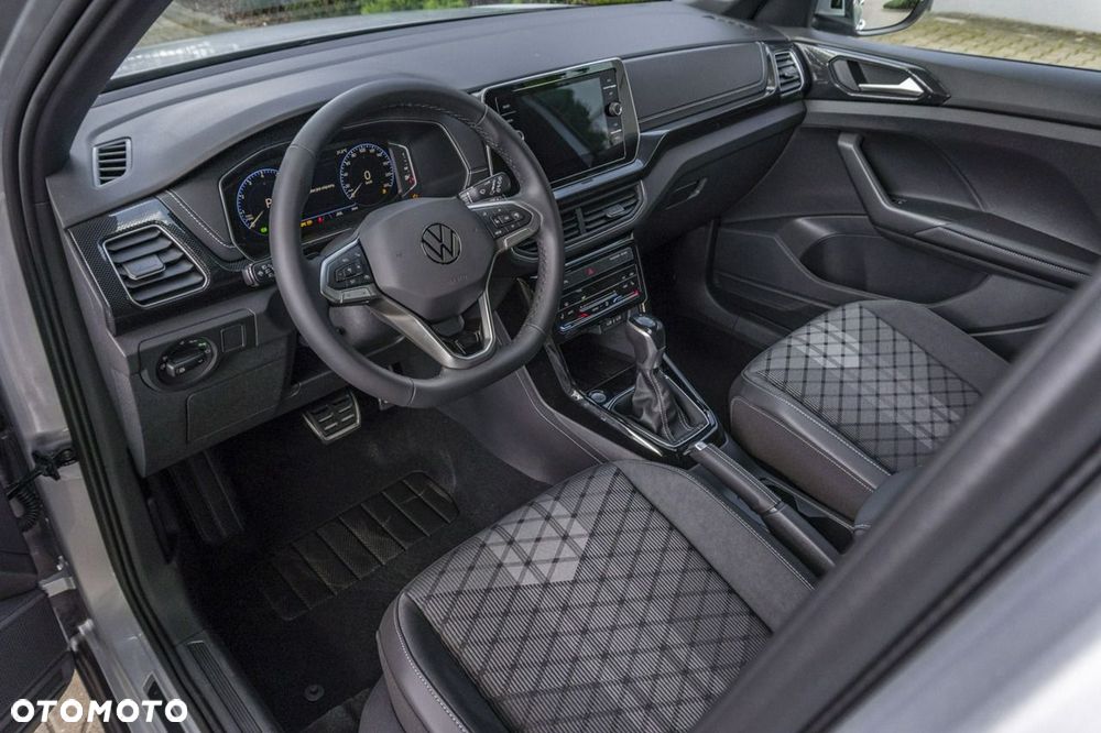 Volkswagen T-Cross - 15