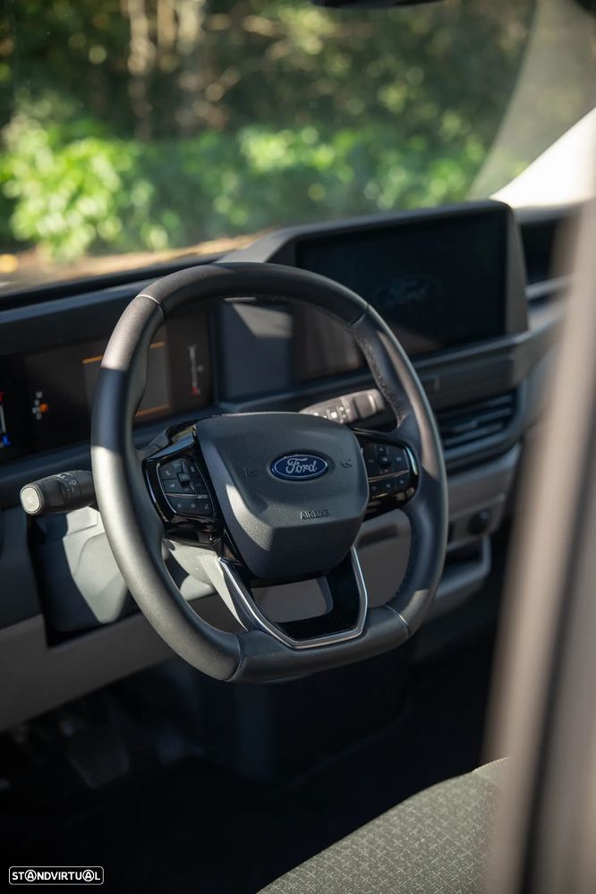 Ford Transit Custom 300 L1 2.0 EcoBlue CD Trend Aut. - 33