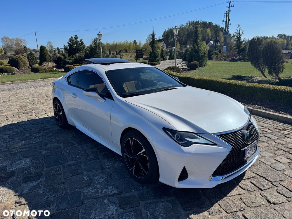 Lexus RC - 5