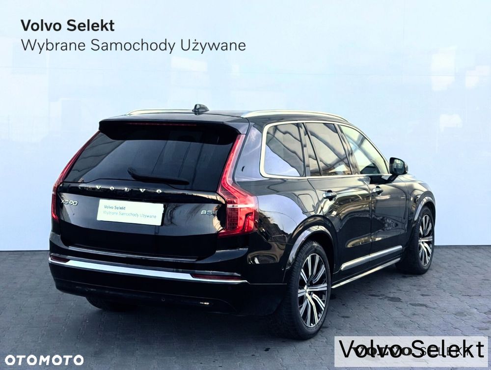 Volvo XC 90 - 9