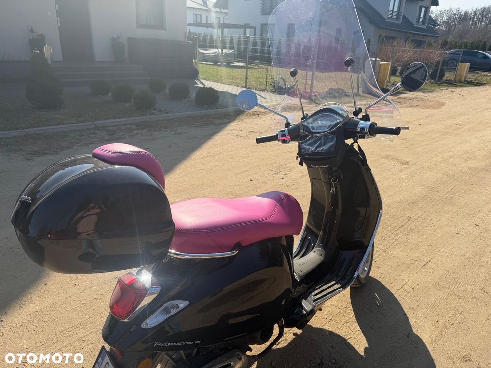 Vespa Primavera - 4